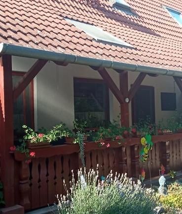 Maria Apartman Balatonkeresztúr 외부 사진